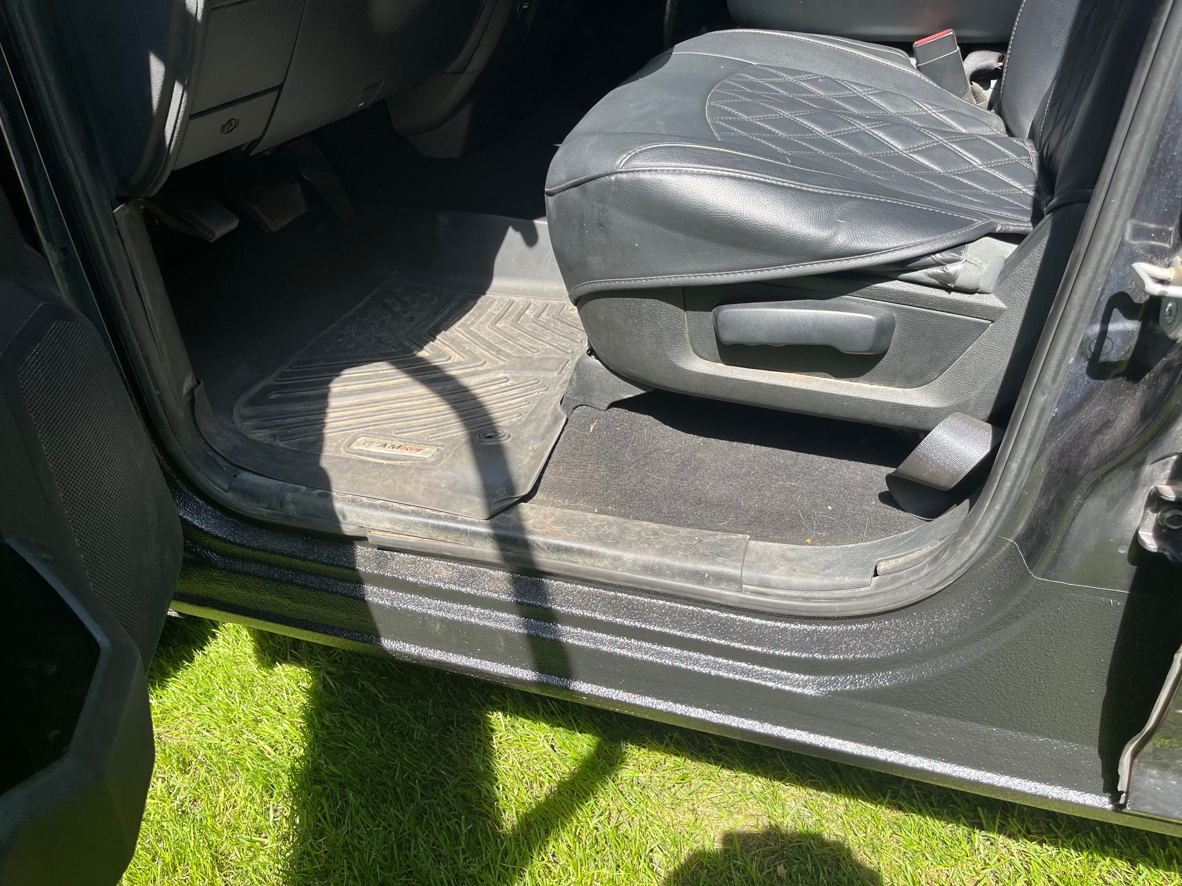 Used 2018 RAM 1500 Express w/ Express Value Package AWD/4WD image 8