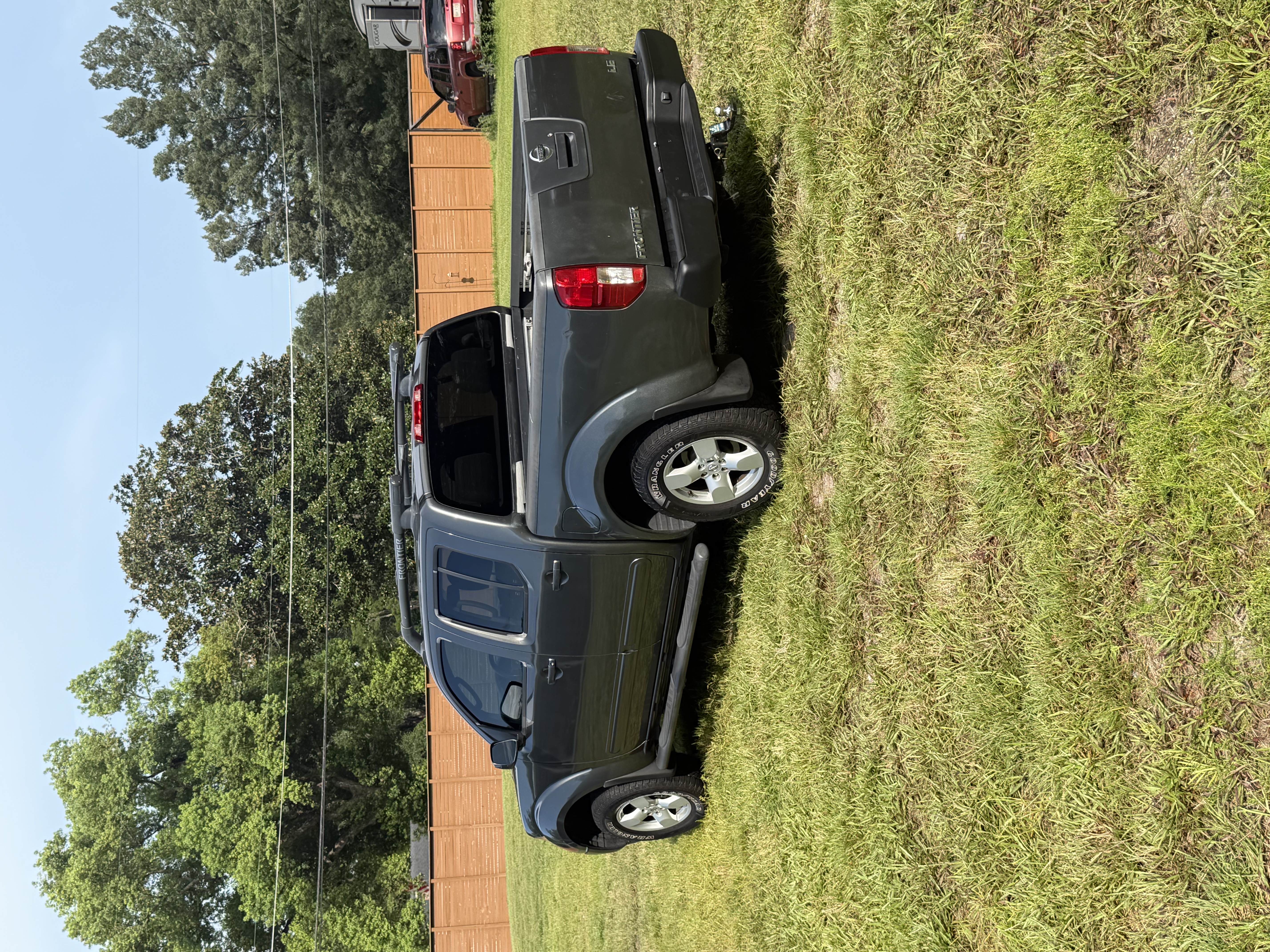 Used 2006 Nissan Frontier LE RWD image 27