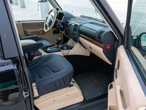 Used 2004 Land Rover Discovery SE AWD/4WD image 22
