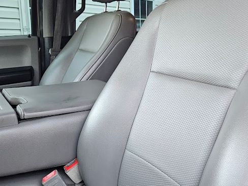 Used 2019 Ford F250 XL w/ Power Equipment Group image 27