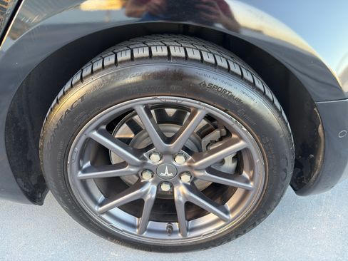 Used 2018 Tesla Model 3 Long Range RWD image 25