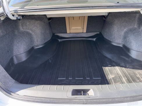 Used 2011 Honda Accord LX image 12