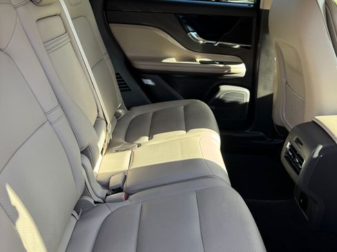 Used 2020 Lincoln Corsair FWD image 13