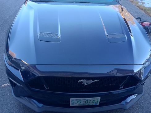 Used 2021 Ford Mustang GT Premium w/ Equipment Group 401A image 6