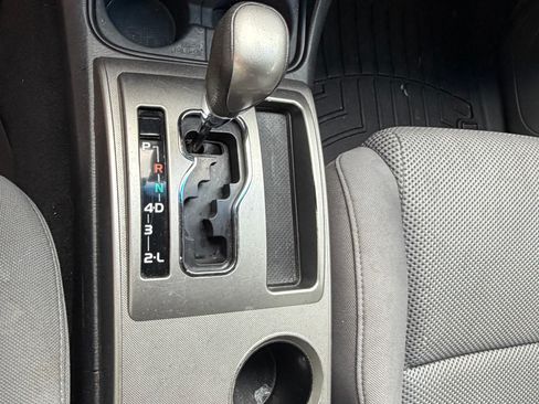Used 2015 Toyota Tacoma PreRunner w/ TRD Sport Package RWD image 9