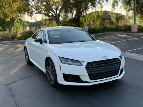 Used 2017 Audi TT 2.0T w/ Technology Package image 2