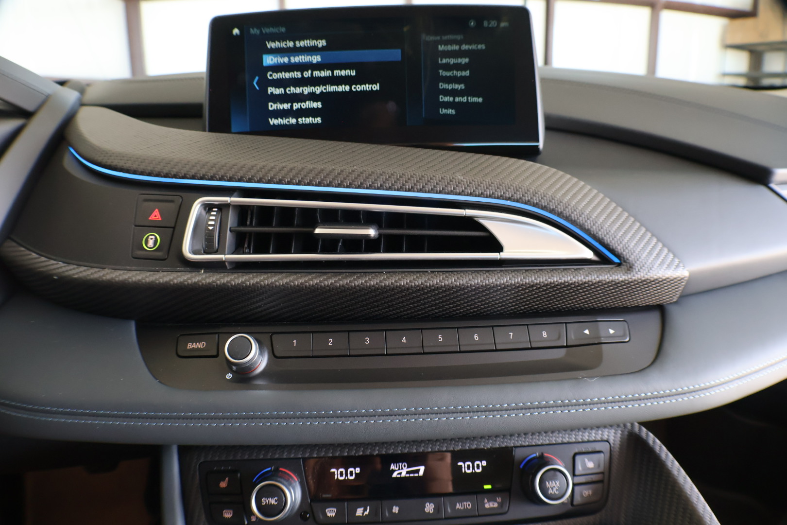 Used 2020 BMW i8 Coupe AWD/4WD image 17