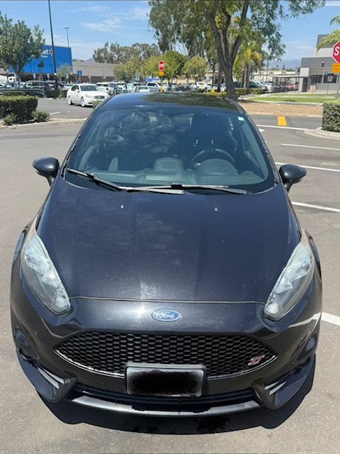 Used 2015 Ford Fiesta ST FWD image 1