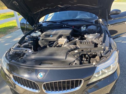 Used 2016 BMW Z4 sDrive28i image 11