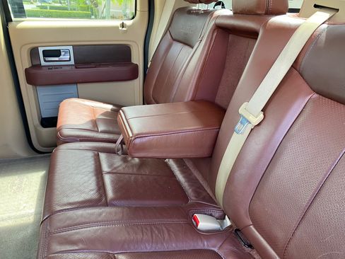 Used 2013 Ford F150 King Ranch w/ King Ranch Luxury Pkg image 11