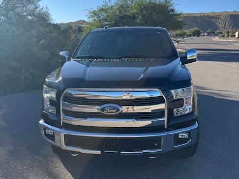 Used 2016 Ford F150 Lariat image 2