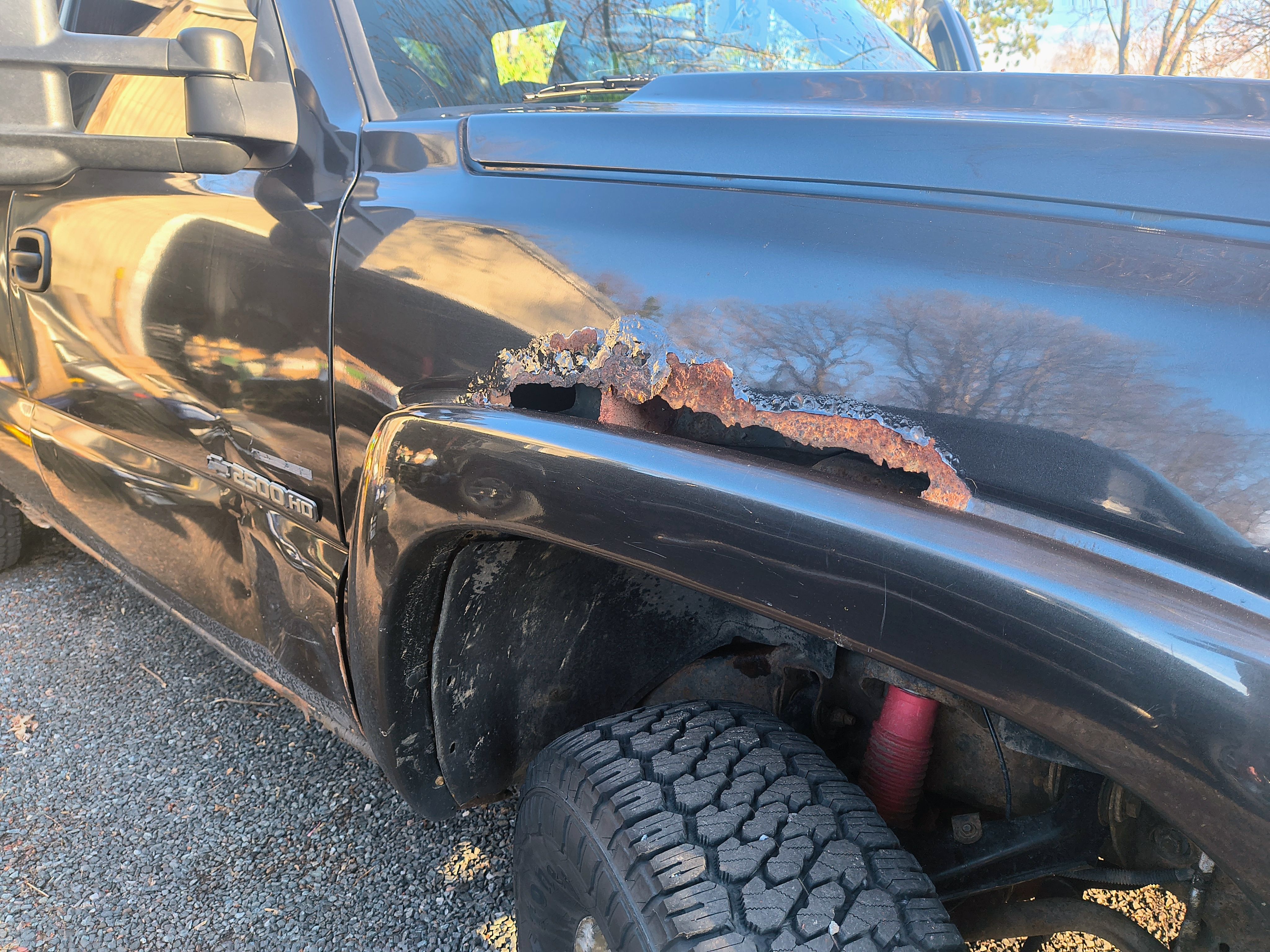 Used 2003 Chevrolet Silverado 2500 LS w/ Snow Plow Prep Package AWD/4WD image 9