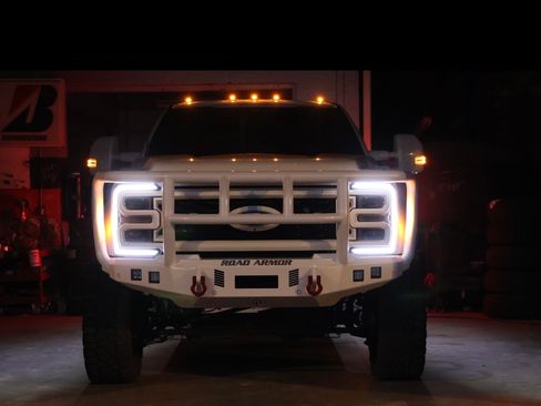 Used 2026 Ford F450 Platinum w/ FX4 Off-Road Package AWD/4WD image 15