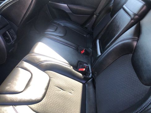 Used 2019 Jeep Cherokee Latitude Plus w/ Cold Weather Group image 17