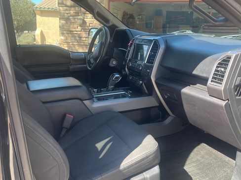 Used 2016 Ford F150 XLT w/ Equipment Group 302A Luxury image 2