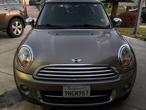 Used 2012 MINI Cooper Hardtop image 2