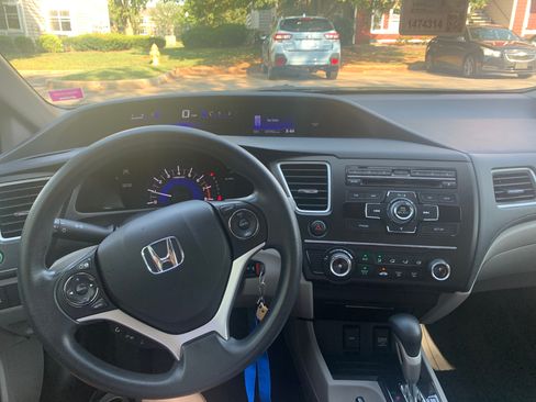 Used 2015 Honda Civic LX image 1