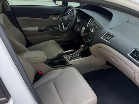 Used 2015 Honda Civic LX image 2