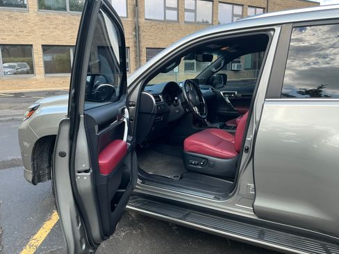 Used 2022 Lexus GX 460 Premium AWD/4WD image 26