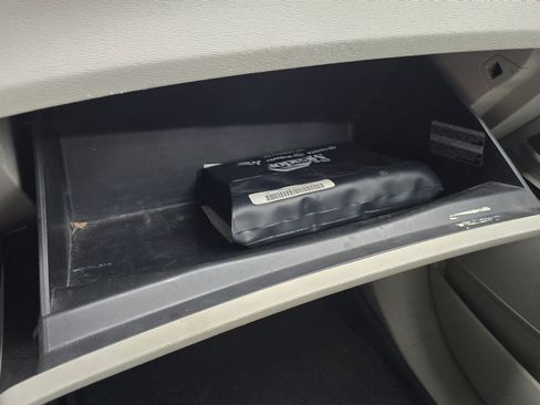 Used 2009 Toyota Venza AWD image 18