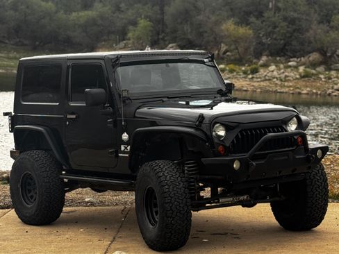 Used 2008 Jeep Wrangler X image 2