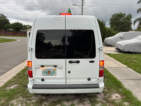 Used 2010 Ford Transit Connect XLT image 13