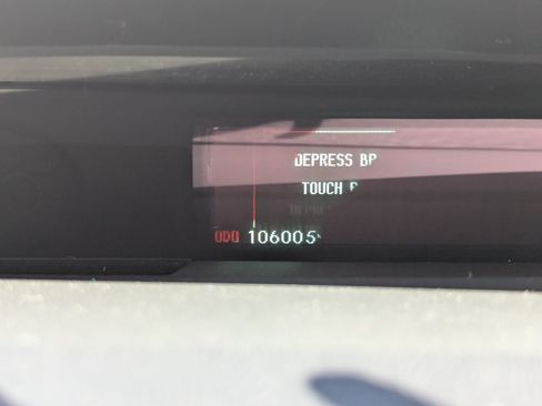 Used 2015 Toyota Prius Two image 9