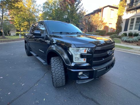 Used 2015 Ford F150 Lariat w/ Equipment Group 502A Luxury image 12