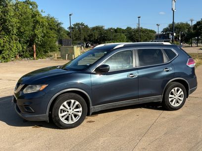 Used 2015 Nissan Rogue SV w/ SV Premium Package