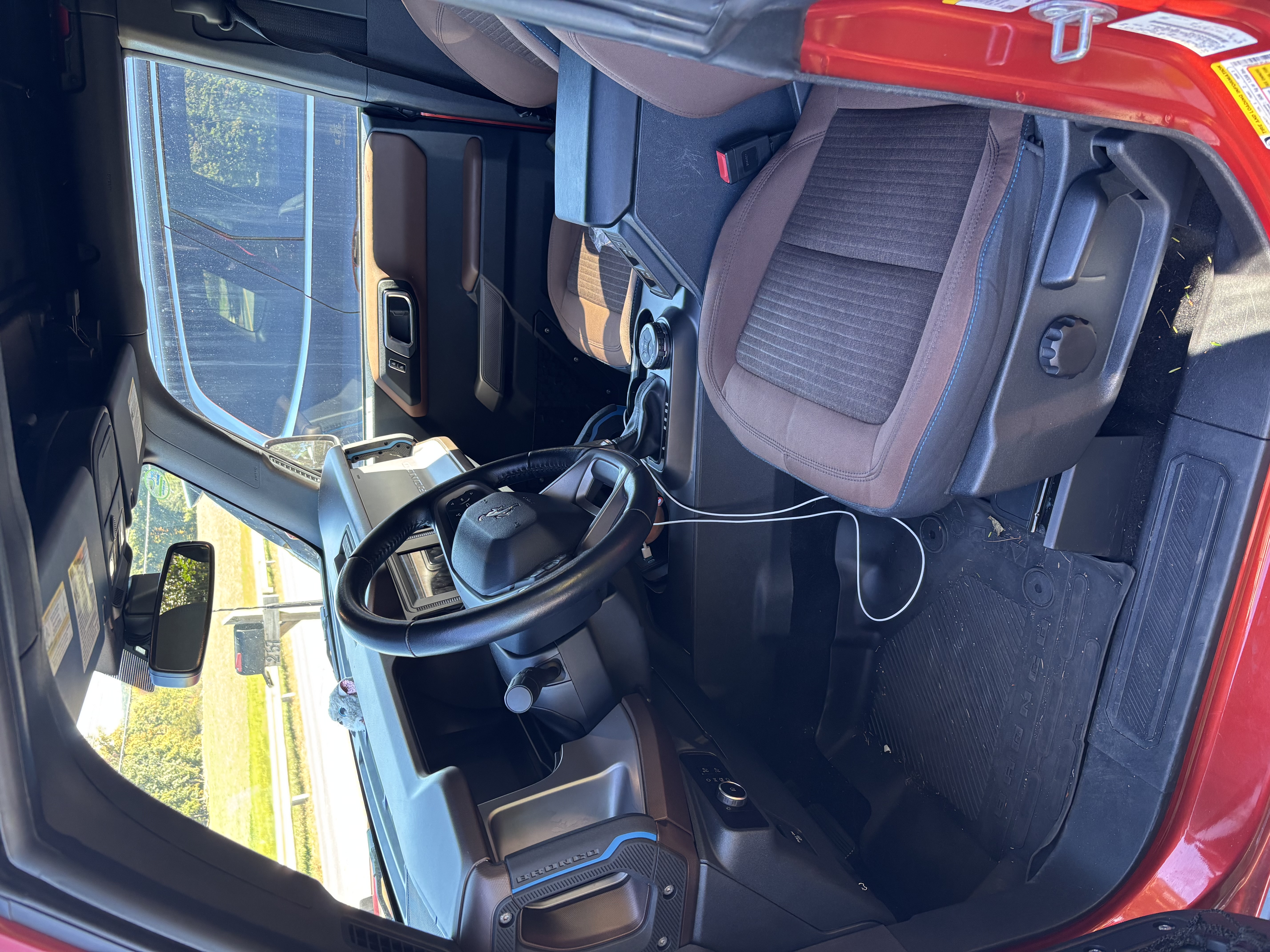 Used 2023 Ford Bronco Outer Banks AWD/4WD image 4