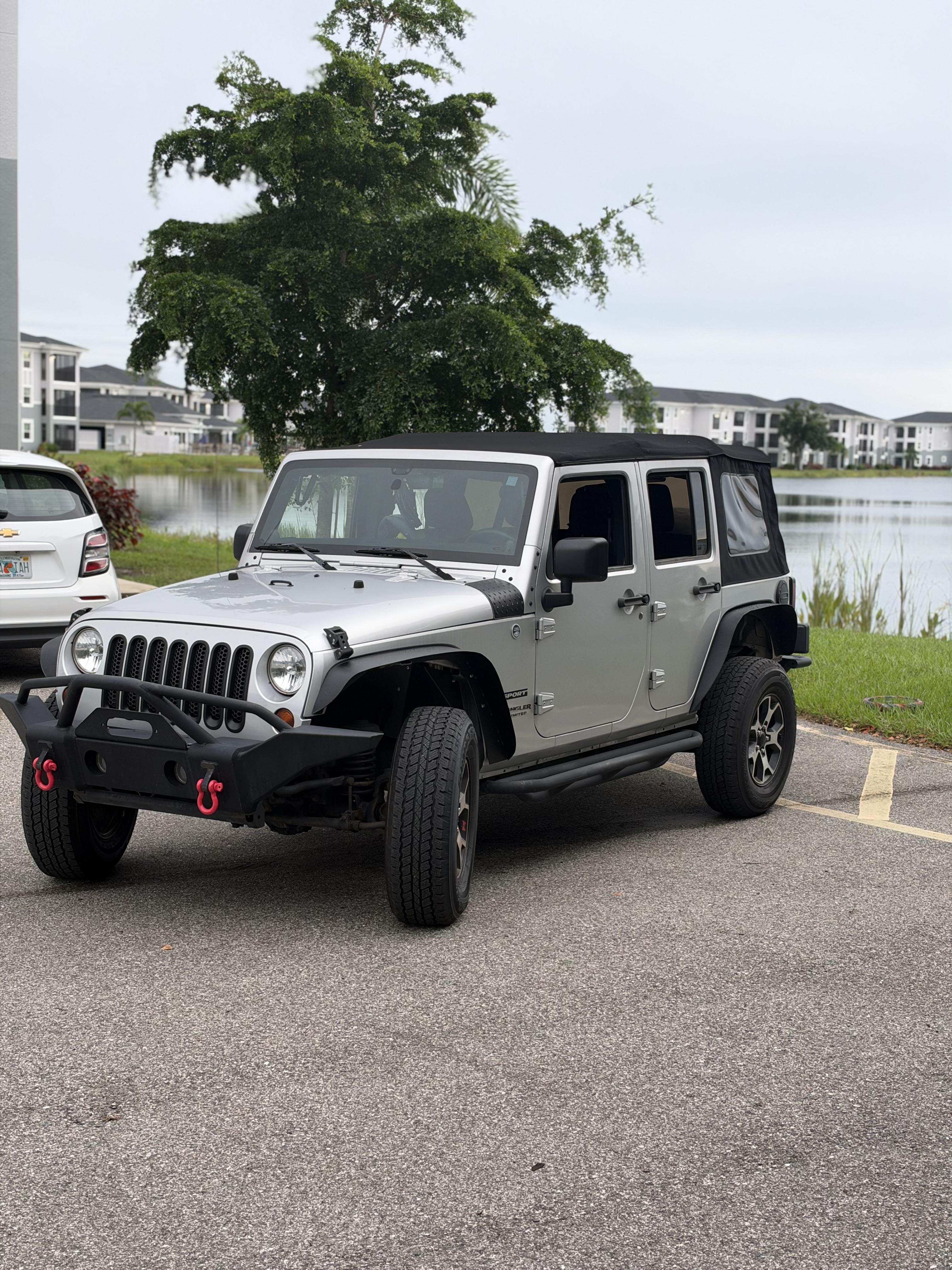 Used 2012 Jeep Wrangler Unlimited Sport AWD/4WD image 4