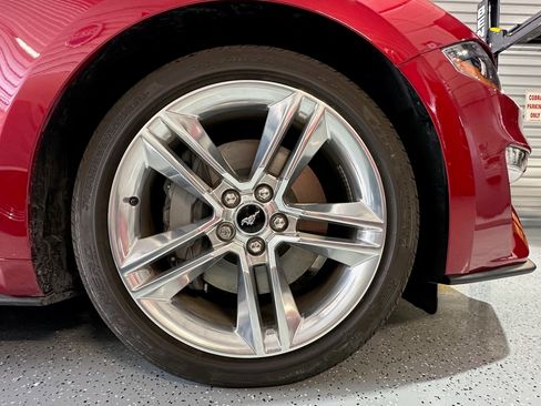 Used 2021 Ford Mustang GT Premium w/ Equipment Group 401A image 17