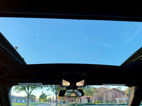 Used 2020 BMW M340i w/ Premium Package image 17