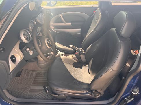 Used 2004 MINI Cooper Hardtop image 10