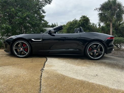 Used 2015 Jaguar F-TYPE S image 1