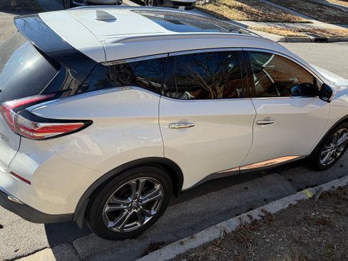Used 2017 Nissan Murano Platinum w/ Platinum Technology Package image 5