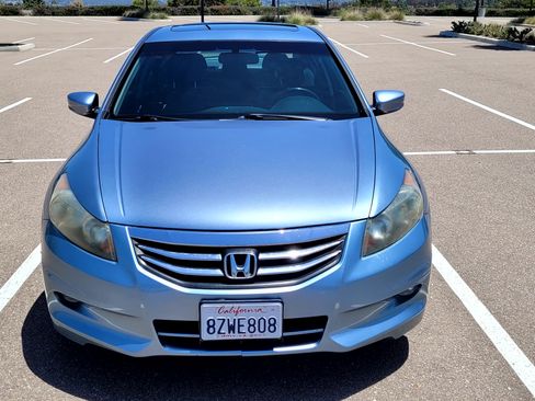 Used 2011 Honda Accord EX-L image 10