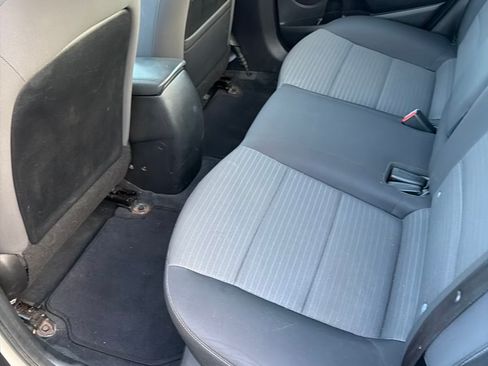 Used 2018 Kia Forte LX w/ LX Popular Package image 10