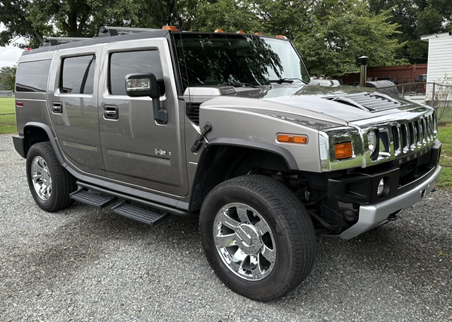 Used 2009 HUMMER H2 Luxury AWD/4WD image 6