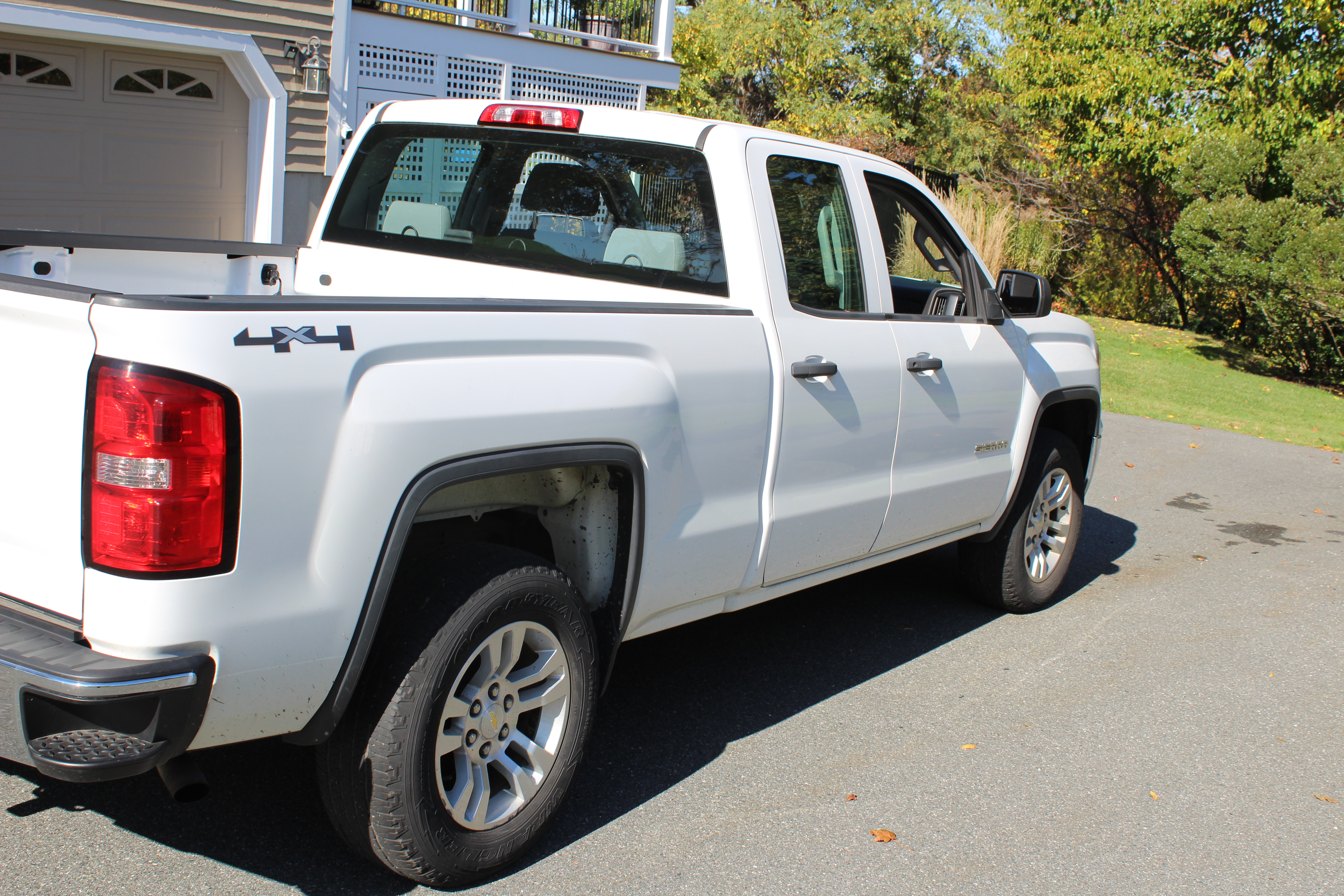 Used 2014 GMC Sierra 1500 4x4 Double Cab image 9