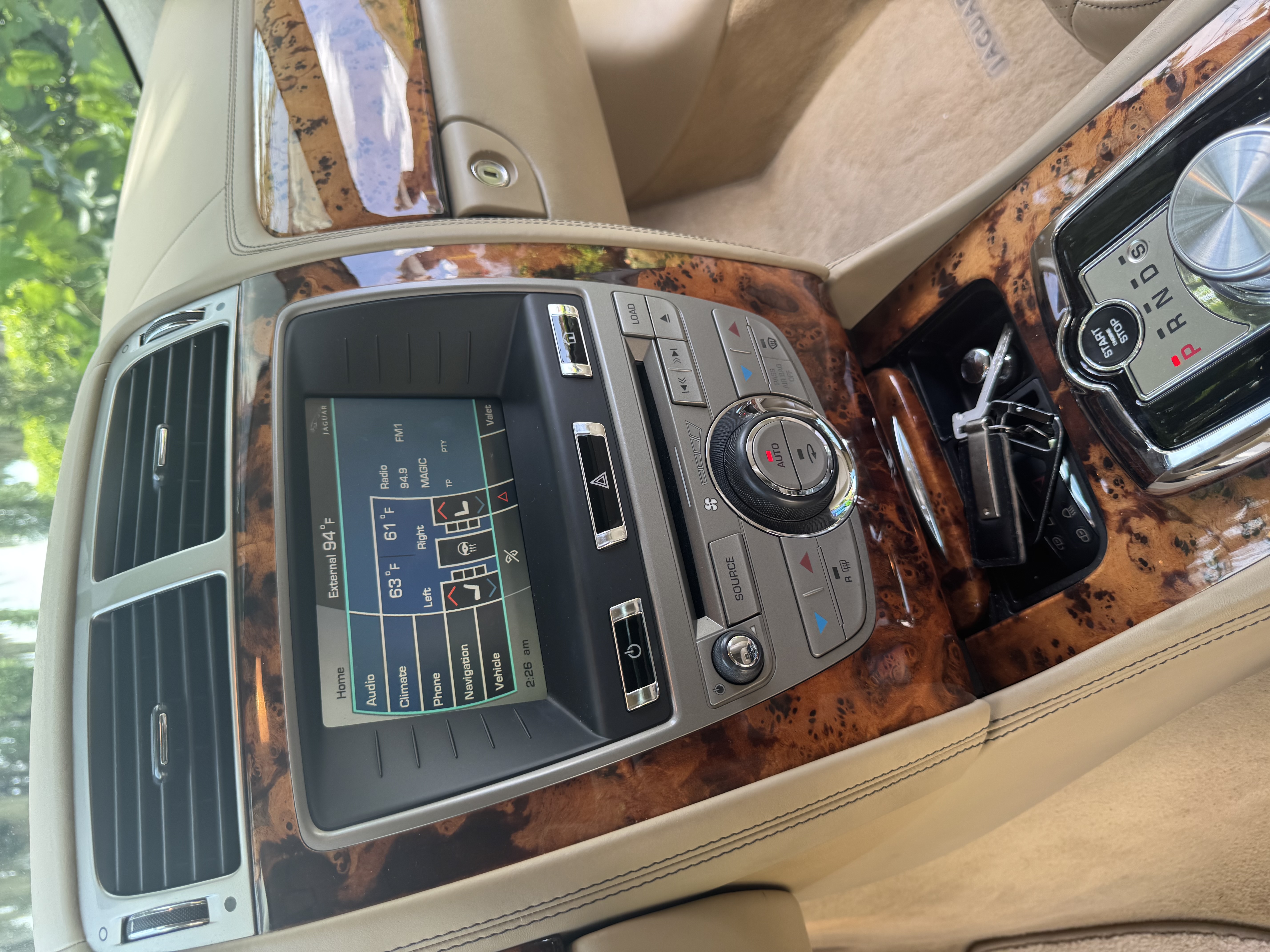Used 2011 Jaguar XK Convertible RWD image 17