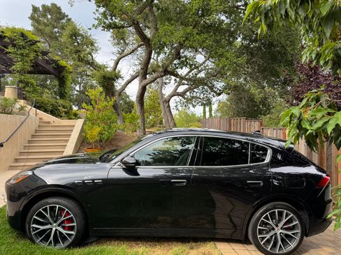 Used 2023 Maserati Grecale GT AWD/4WD image 5