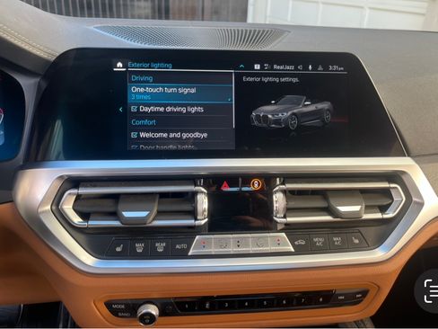 Used 2022 BMW M440i Convertible image 23