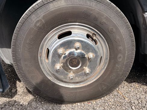 Used 2015 Mercedes-Benz Sprinter 3500 image 19