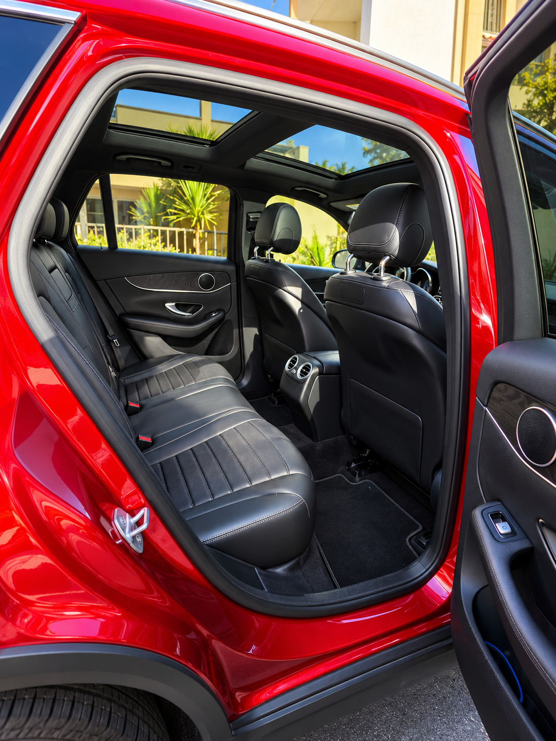 Used 2018 Mercedes-Benz GLC 300 image 5