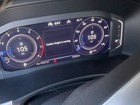 Used 2023 Volkswagen Atlas Cross Sport SE w/ Panoramic Sunroof Package image 9