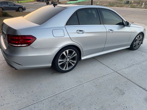 Used 2014 Mercedes-Benz E 350 Sedan image 5