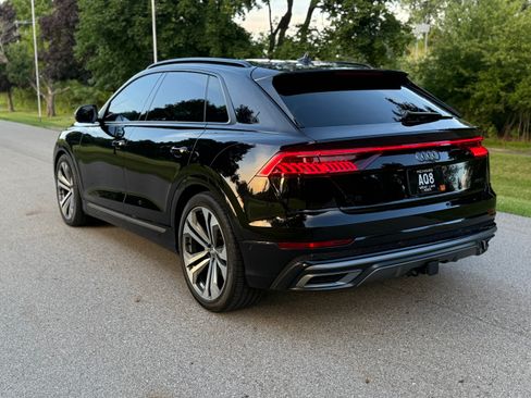 Used 2019 Audi Q8 Prestige image 9