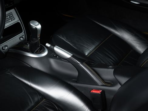 Used 2003 Porsche 911 Carrera 4S image 8