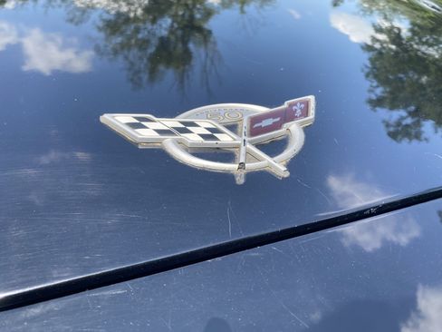 Used 2003 Chevrolet Corvette Convertible 2D w/ Preferred Equipment Group1 image 14